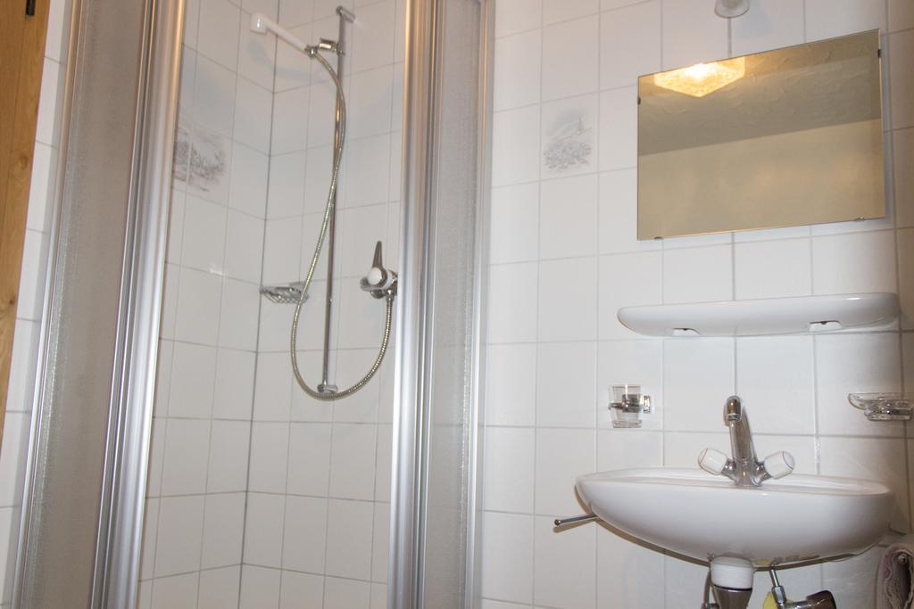 Apartment Etzel Saas Fee Chambre photo